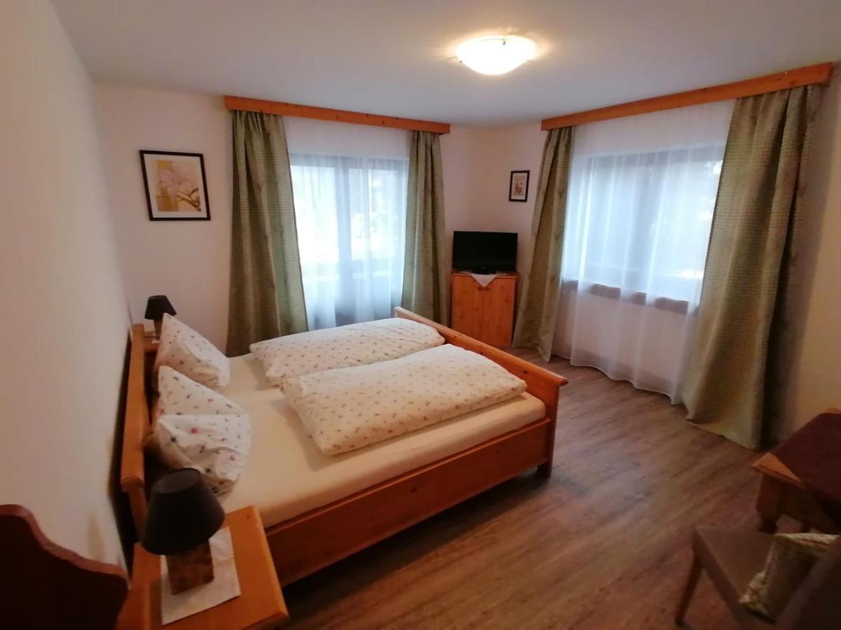 Gaestehaus Poeppl Unterwoessen Luaran gambar